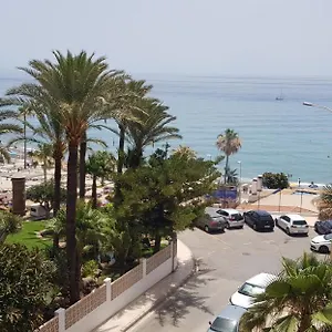 https://junto-a-playa-torrecilla.hotelsinnerja.org