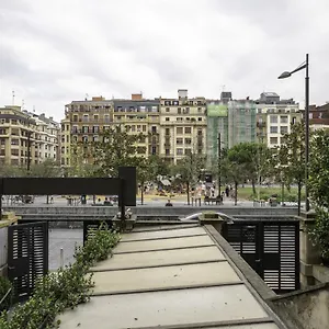 https://apartamento-gros-piccaso.sansebastianhotels.net