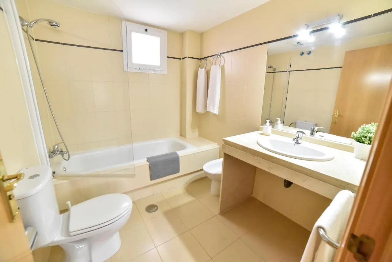 Amplio Con Parking, Club Y Piscina Junto A Sevilla La Algaba