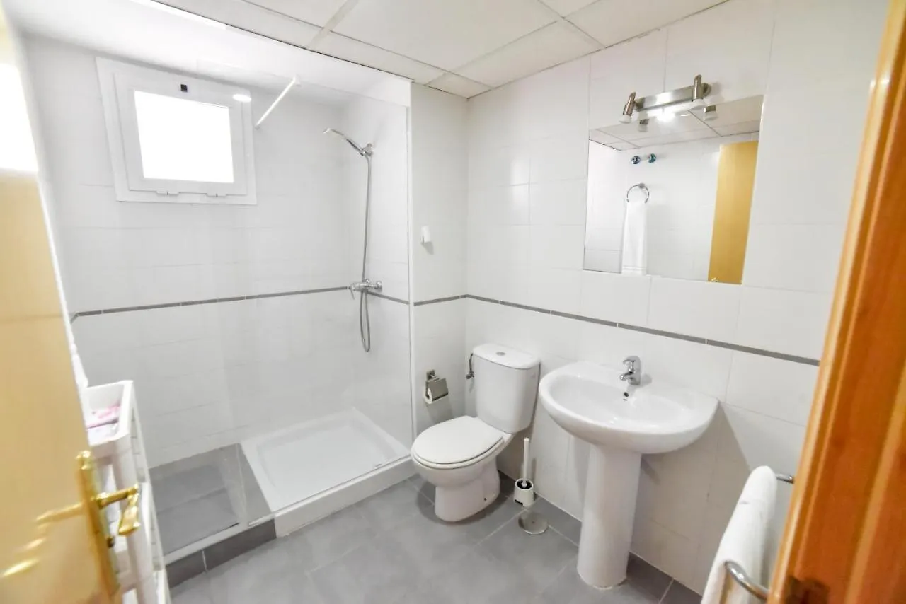 Apartment Amplio Con Parking, Club Y Piscina Junto A Sevilla La Algaba